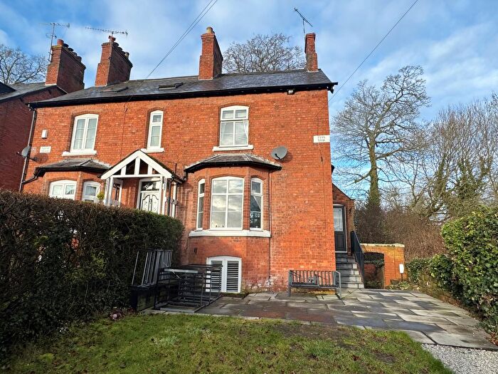 4 Bedroom Semi Detached House For Sale In Castle Grove, Kenilworth, CV8