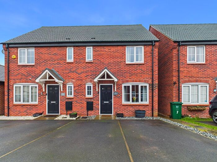 3 Bedroom Semi Detached House For Sale In Greystoke Road, Boulton Moor, DE24