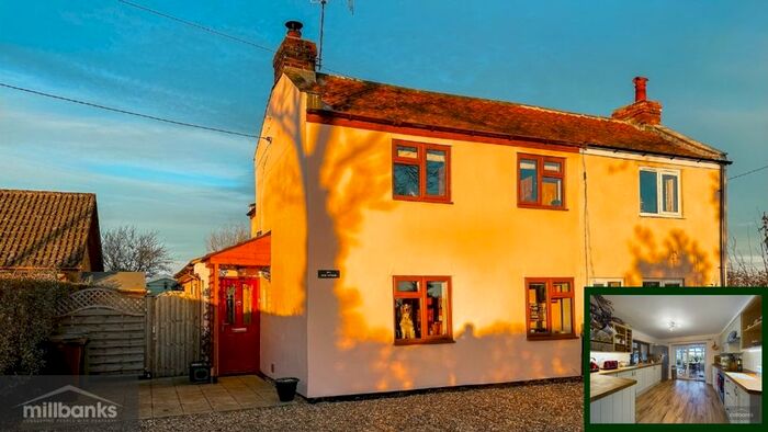 2 Bedroom Semi-Detached House For Sale In Darrow Green Road, Denton, Harleston, Norfolk, IP20
