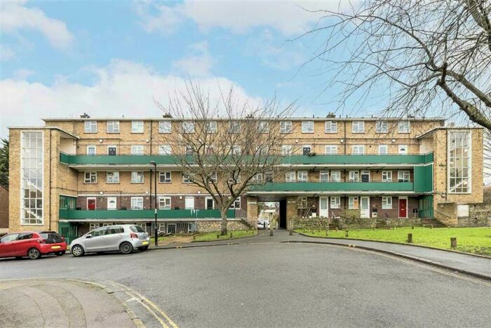 2 Bedroom Flat To Rent In Boone Street, Lewisham, SE13