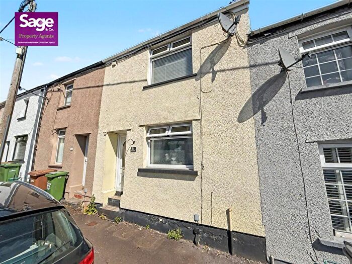 2 Bedroom Terraced House For Sale In Mount Pleaseant Road, Risca, Newport, NP11