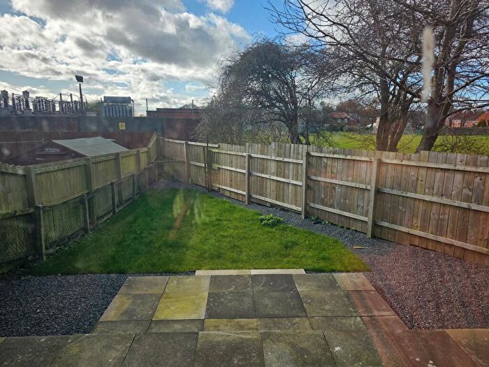 3 Bedroom House To Rent In Ruskin Road, Gateshead, NE10