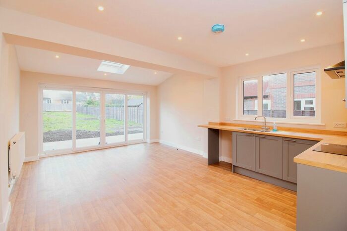 3 Bedroom End Of Terrace House For Sale In Petersfield Road, Buriton, Petersfield, GU31
