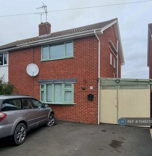 4 Bedroom Semi-Detached House To Rent In Hesters Way Lane, Cheltenham, GL51