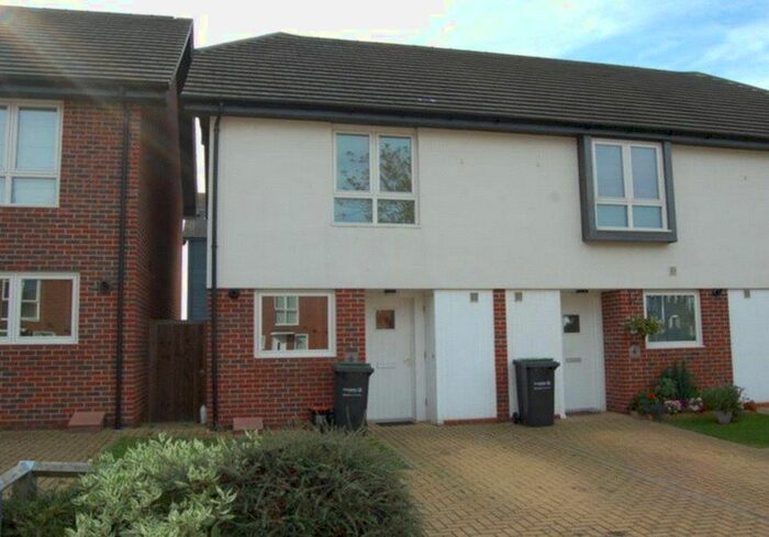 2 Bedroom Terraced House To Rent In Nursery Mews, Gravesend, DA11