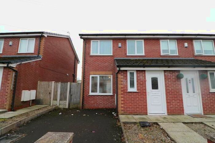 3 Bedroom Semi-Detached House To Rent In Quernmore Road, Liverpool, L33