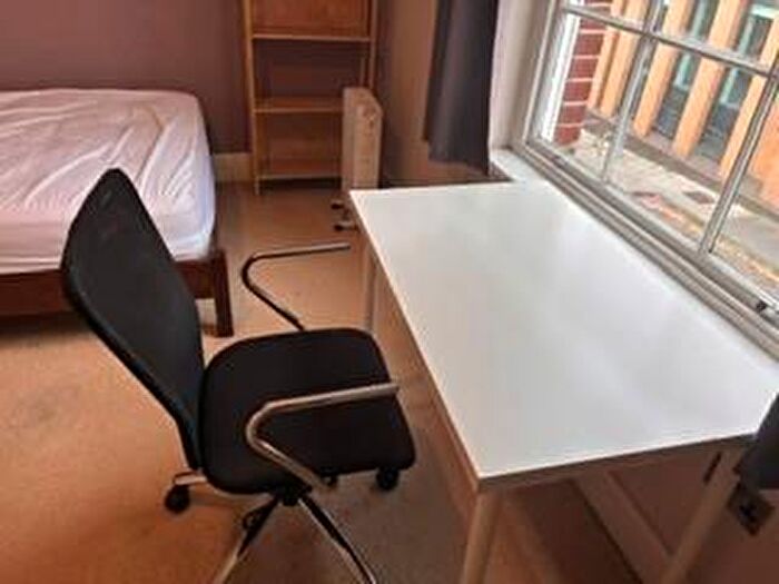 House To Rent In Gloucester Street, St Pauls, Bristol, BS2