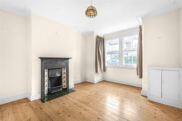 3 Bedroom Terraced House For Sale In Sunningwell Road, New Hinksey, OX1