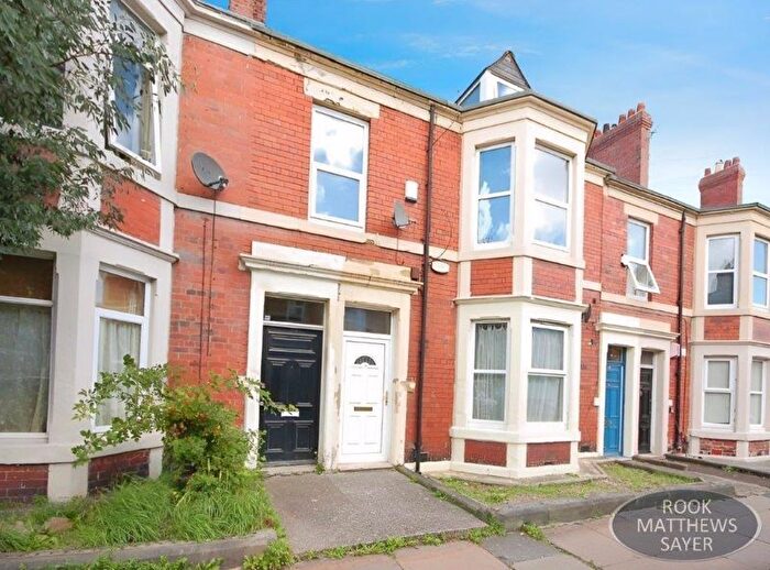 2 Bedroom Flat To Rent In Forsyth Road, Jesmond, Newcastle Upon Tyne, NE2