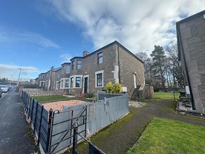2 Bedroom Flat To Rent In Kenilworth Avenue, Dundee, DD4