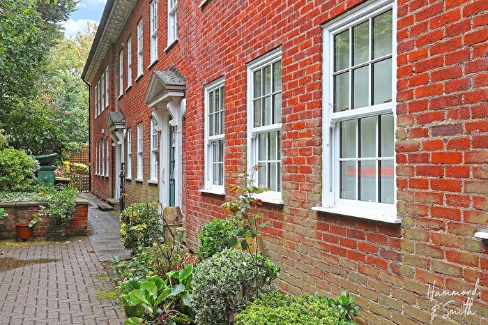 1 Bedroom Flat To Rent In Palmers Hill, Spriggs Court Palmers Hill, CM16
