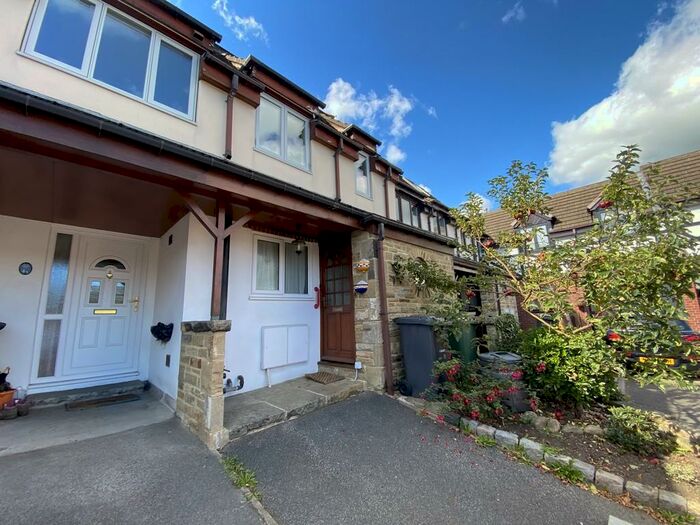 2 Bedroom Town House To Rent In Dobsons Wharf, Silsden, BD20