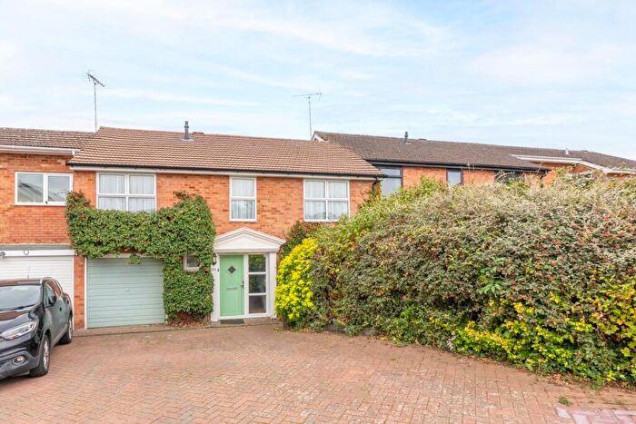 4 Bedroom Terraced House For Sale In Bideford Green, Leighton Buzzard, LU7