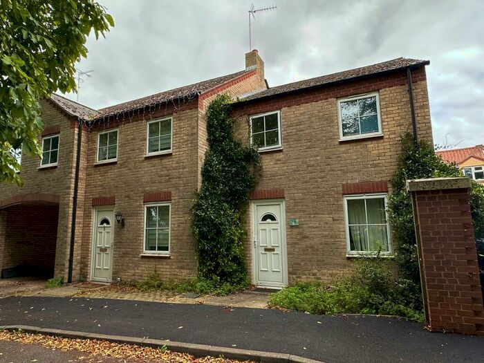 3 Bedroom Terraced House To Rent In Howard Court, Ramsey, PE26
