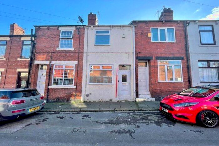2 Bedroom Property To Rent In Princess Street, Wakefield, WF1