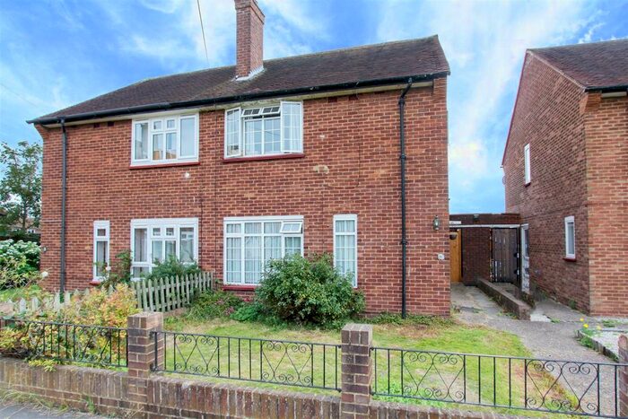 2 Bedroom Semi-Detached House To Rent In Brampton Road, Hillingdon, UB10