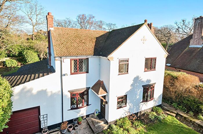5 Bedroom Detached House For Sale In Heathfield, Chislehurst, Kent, BR7