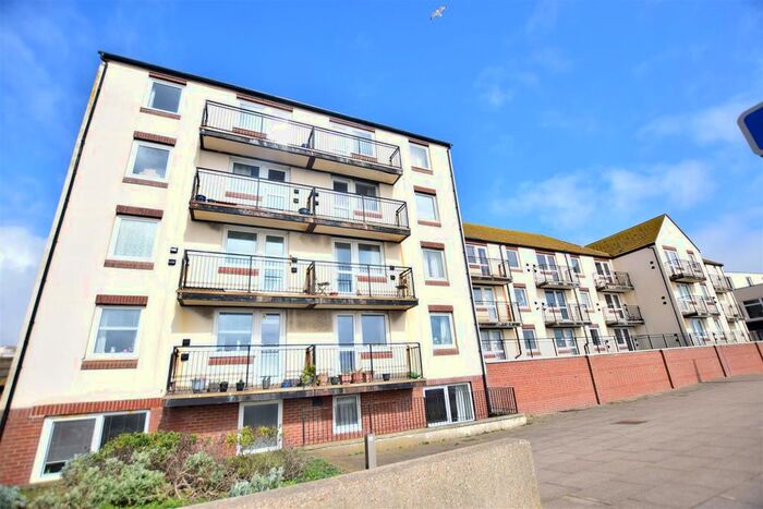 1 Bedroom Flat To Rent In Denmark Place, Hastings, TN34