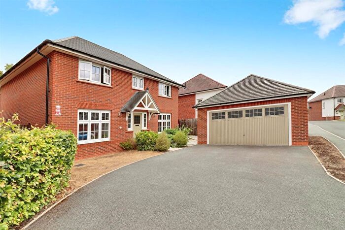 4 Bedroom Detached House For Sale In Moorland Road, Sandbach, CW11