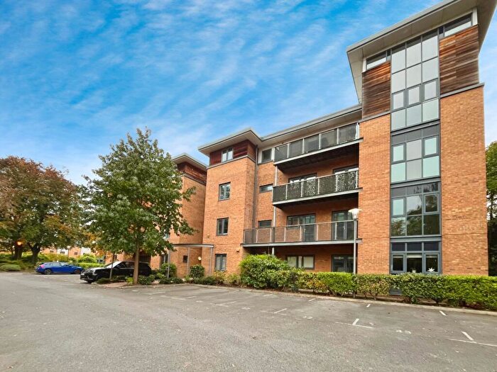 2 Bedroom Flat For Sale In Larke Rise, West Didsbury, Manchester, M20