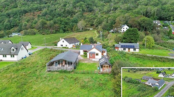 2 Bedroom Detached Bungalow For Sale In Sealladh A Sguir, Old Town, Onich, Fort William, PH33