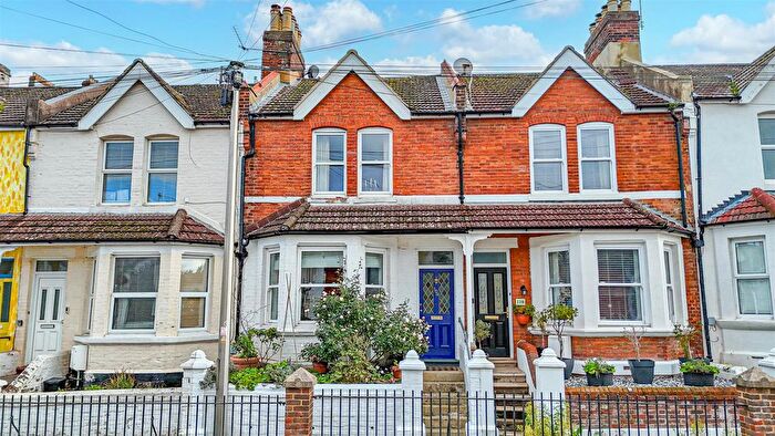 3 Bedroom Terraced House For Sale In Stonefield Road, Hastings, TN34