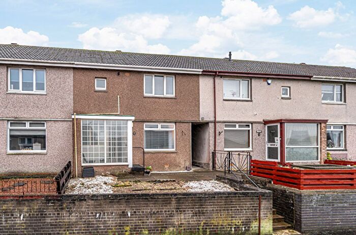 2 Bedroom Terraced House For Sale In Sycamore Crescent, Lumphinnans, KY4