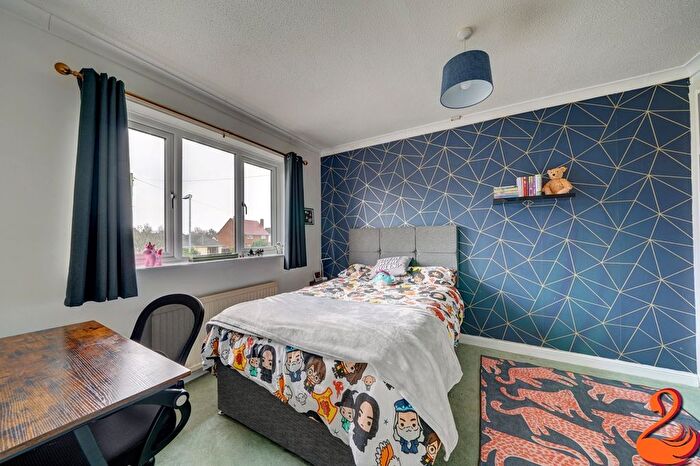 4 Bedroom Detached House For Sale In Main Street, Offenham, WR11