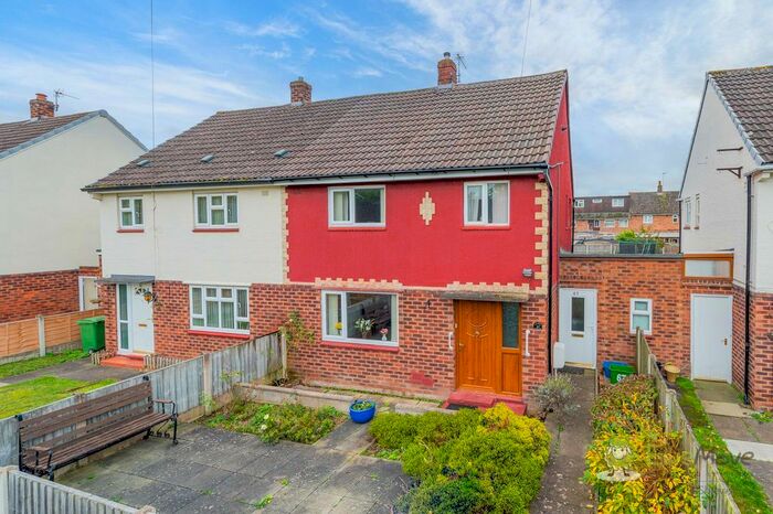 3 Bedroom Semi-Detached House For Sale In Moneybrook Way, Shrewsbury, SY3