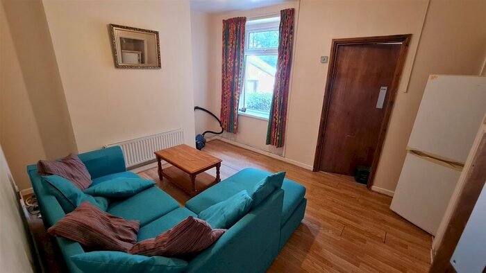 4 Bedroom Property To Rent In Brook Street, Treforest, Pontypridd, CF37