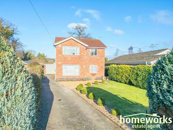 3 Bedroom Detached House For Sale In Mill Street, IP25