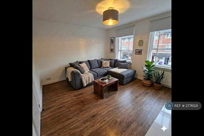 1 Bedroom Flat To Rent In Ashfield Street, London, E1