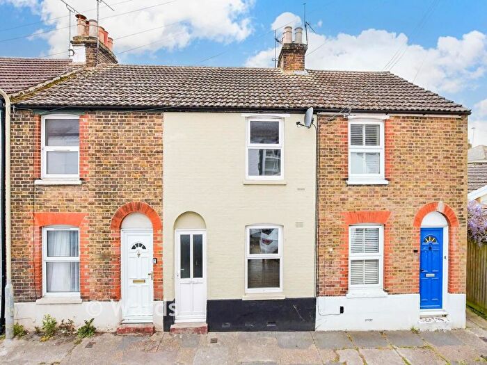 2 Bedroom Terraced House For Sale In Norfolk Street, Whitstable, Kent, CT5