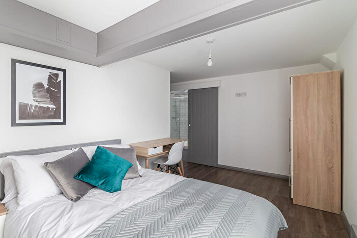 1 Bedroom Apartment To Rent In Shade Mill, ST13