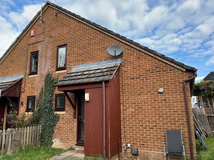 1 Bedroom House To Rent In Wheatlands, Chells Manor, SG2