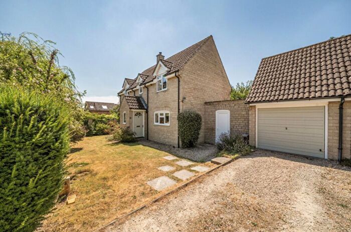 3 Bedroom Detached House For Sale In High Street, Sutton Veny, Sutton Veny, BA12