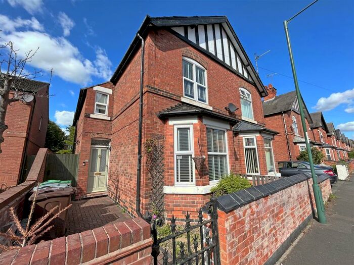 3 Bedroom Semi-Detached House To Rent In Highbury Avenue, Nottingham, NG6