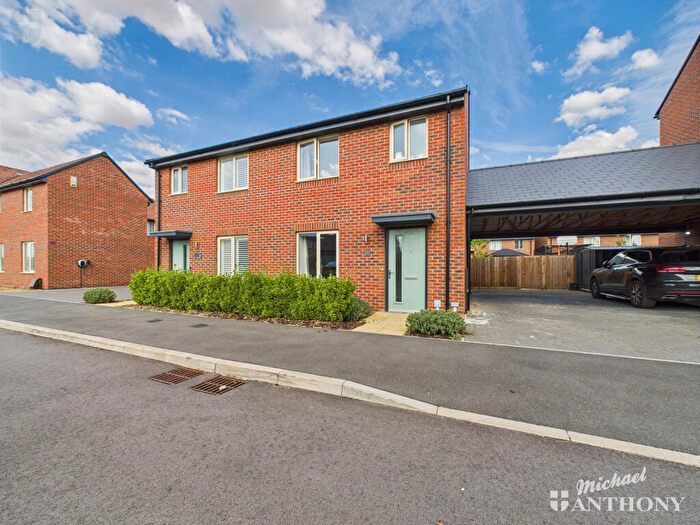 3 Bedroom Semi-Detached House For Sale In Saro Mews, Aylesbury, Buckinghamshire, HP22