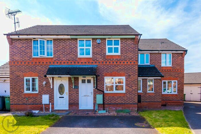 2 Bedroom Town House To Rent In Fallowfield Way, Atherton, Manchester, M46