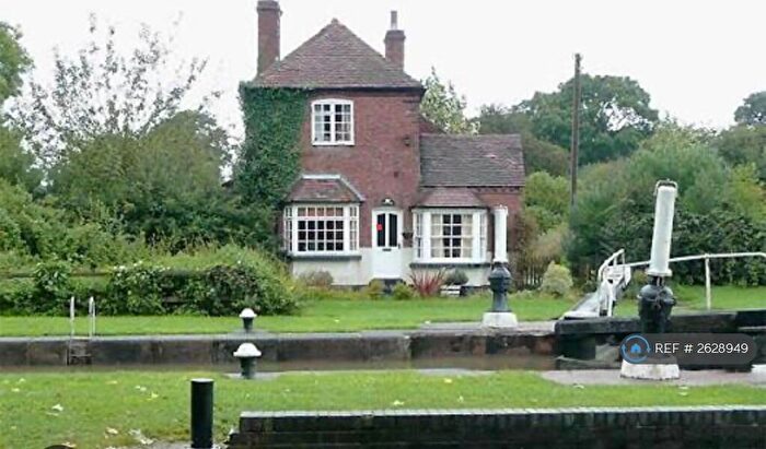 2 Bedroom Detached House To Rent In Canal Lane, Hatton, Warwick, CV35