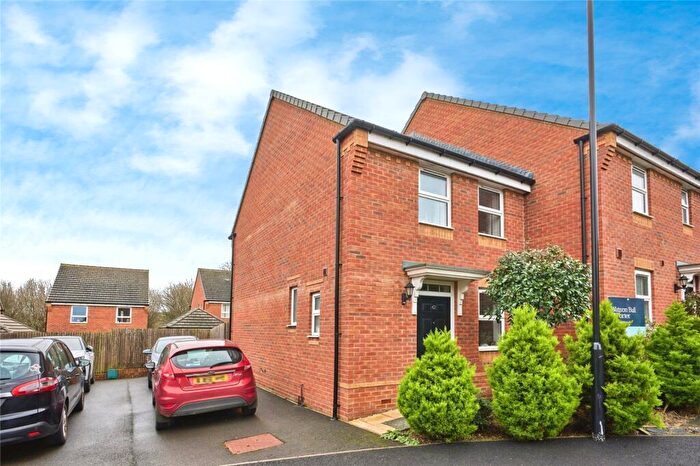 3 Bedroom End Of Terrace House For Sale In Swan Street, Newport, Isle Of Wight, PO30