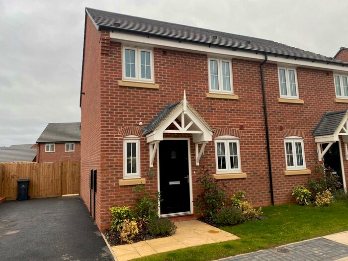 3 Bedroom House To Rent In Elderflower Close, Derby, DE3
