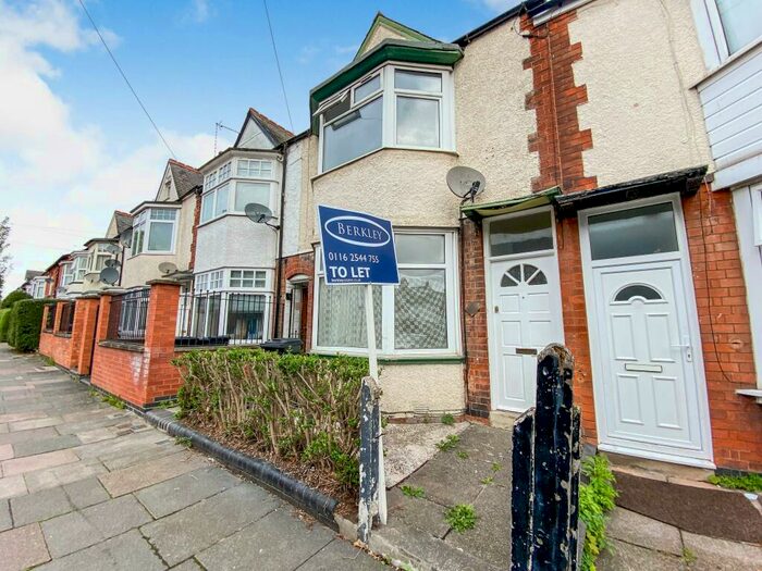 4 Bedroom House To Rent In Winchester Avenue, West End, Leicester, LE3