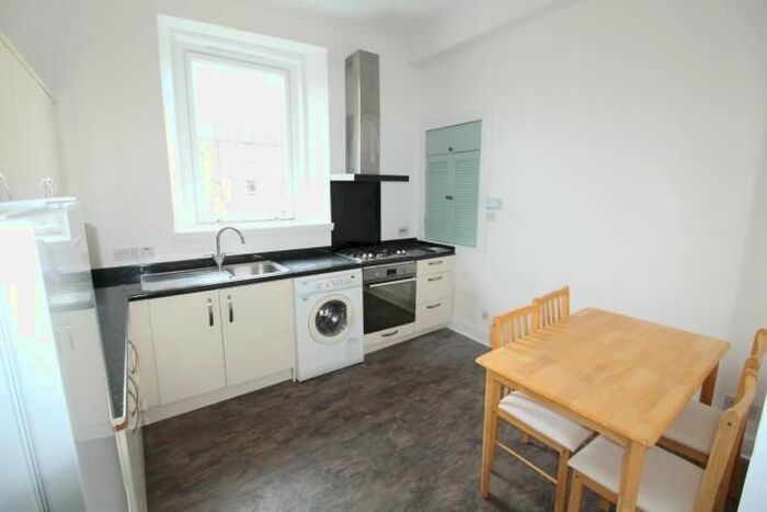 2 Bedroom Flat To Rent In Crown Street, Aberdeen AB11