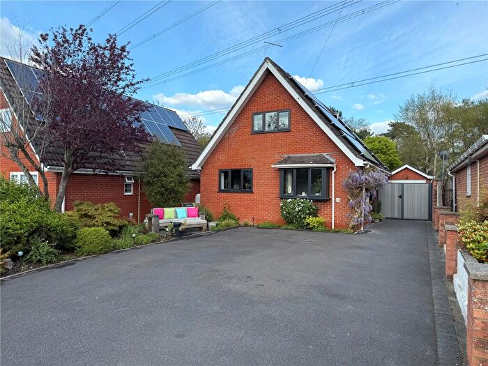 3 Bedroom Bungalow For Sale In Wisteria Drive, Verwood, Dorset, BH31