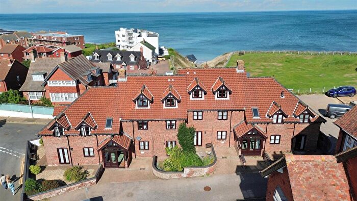2 Bedroom Flat For Sale In Cliff Road, Sheringham, NR26
