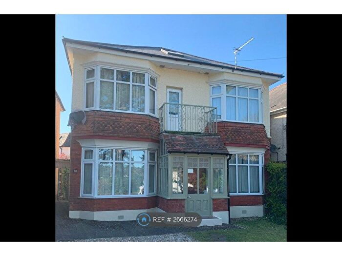 7 Bedroom Detached House To Rent In Heron Court Road, Bournemouth, BH9