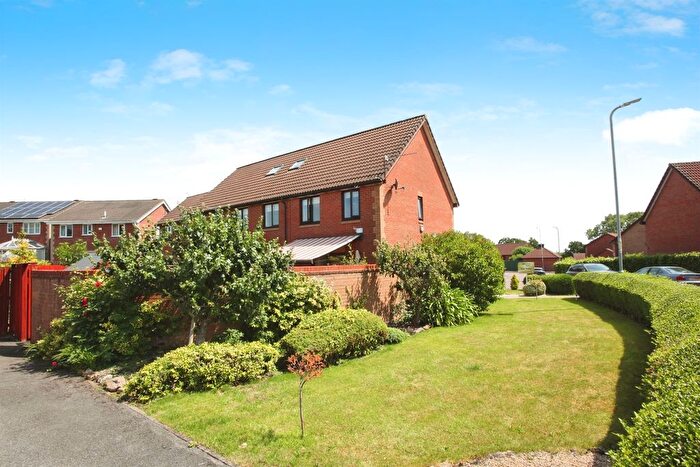 3 Bedroom End Terrace House For Sale In Valentine Lane, Chepstow, NP16