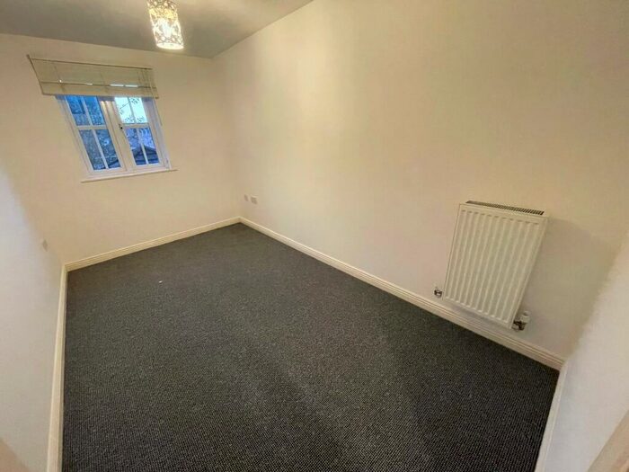 2 Bedroom Apartment To Rent In Waun Ddyfal, Cardiff, CF14