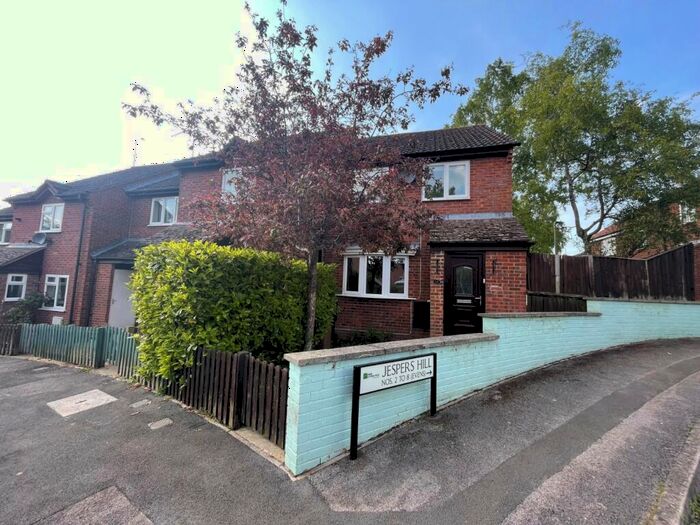 3 Bedroom End Of Terrace House To Rent In Jespers Hill, Faringdon, SN7